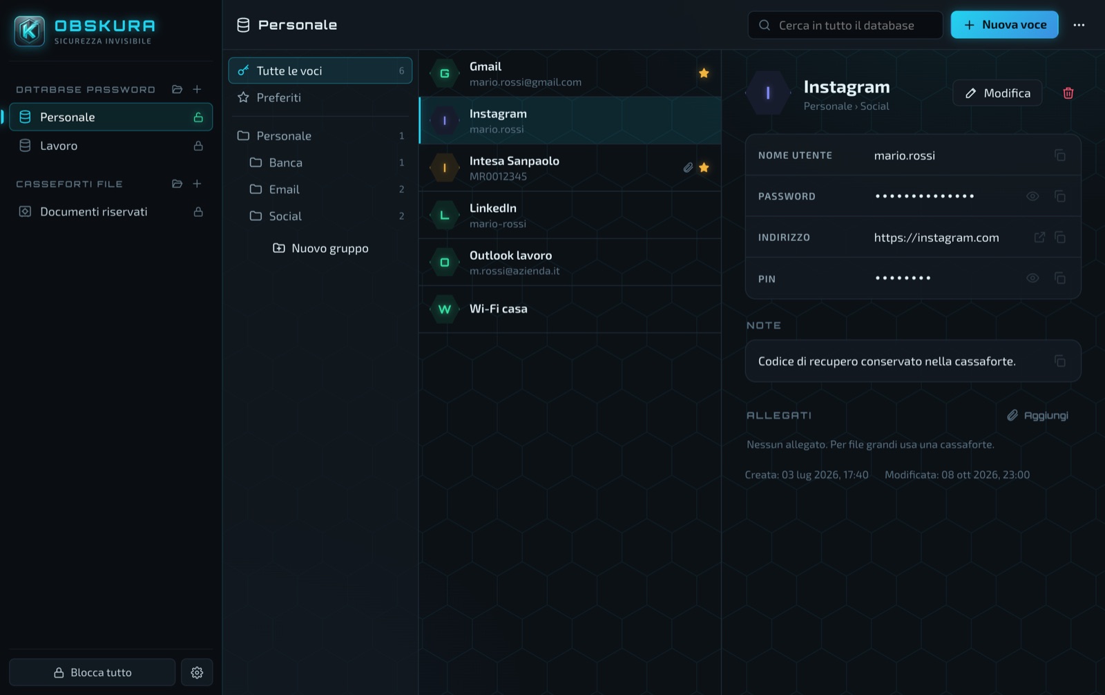 Screenshot: password database with groups, entries and entry details